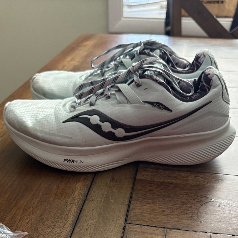 Saucony White and Black Athletic Sneakers